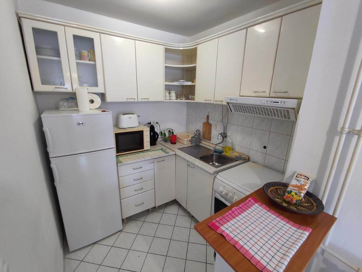 Apartamento Woody Novi Sad Exterior foto