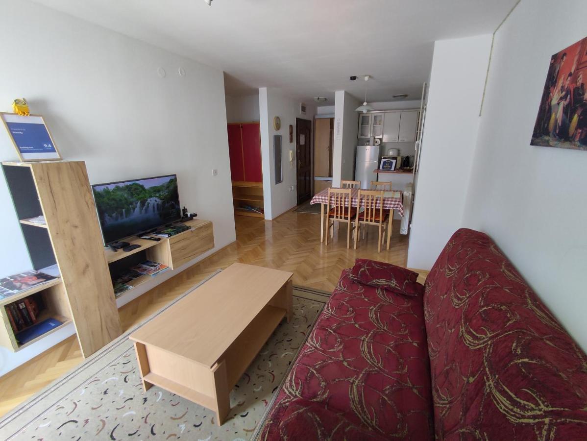 Apartamento Woody Novi Sad Exterior foto