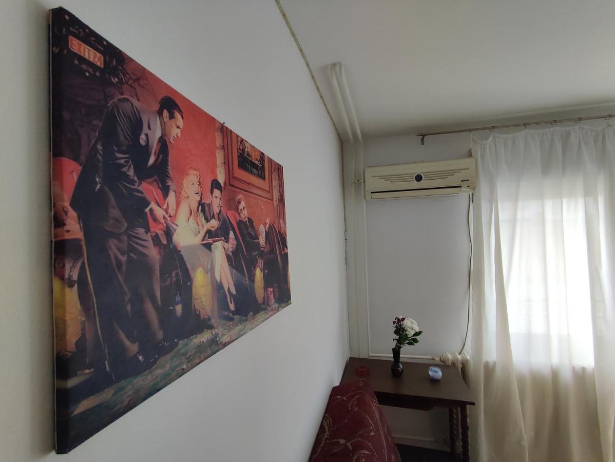 Apartamento Woody Novi Sad Exterior foto